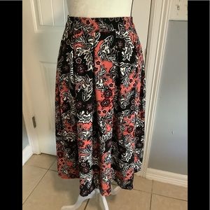 H&M Black Floral Pleated Skirt